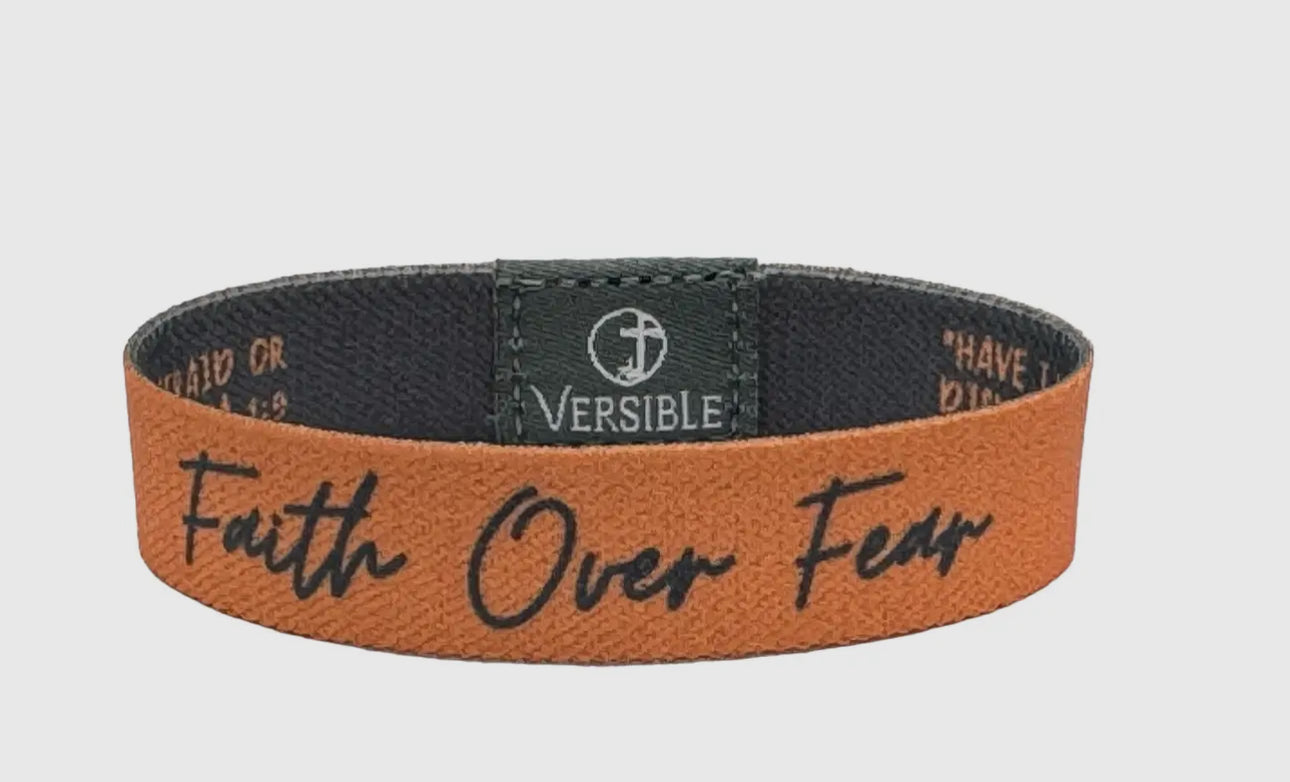 Versible “Faith Over Fear” Wristband