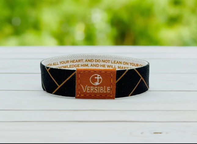 Versible Wristband Blue Herringbone "Proverbs 3:5-6"